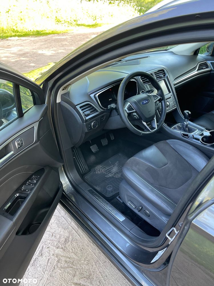 Ford Mondeo 2.0 TDCi Titanium - 16