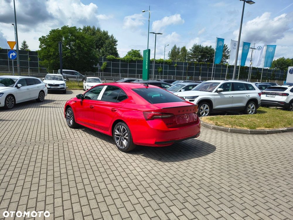 Skoda Octavia 1.5 TSI mHEV Sportline DSG - 6