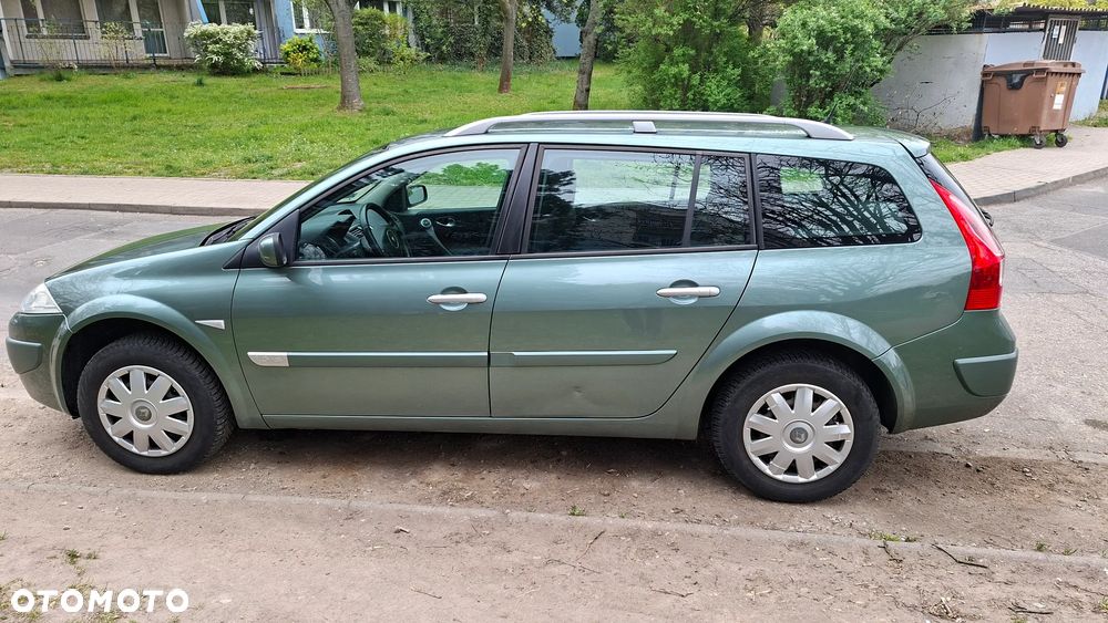 Renault Megane 1.6 Authentique - 9