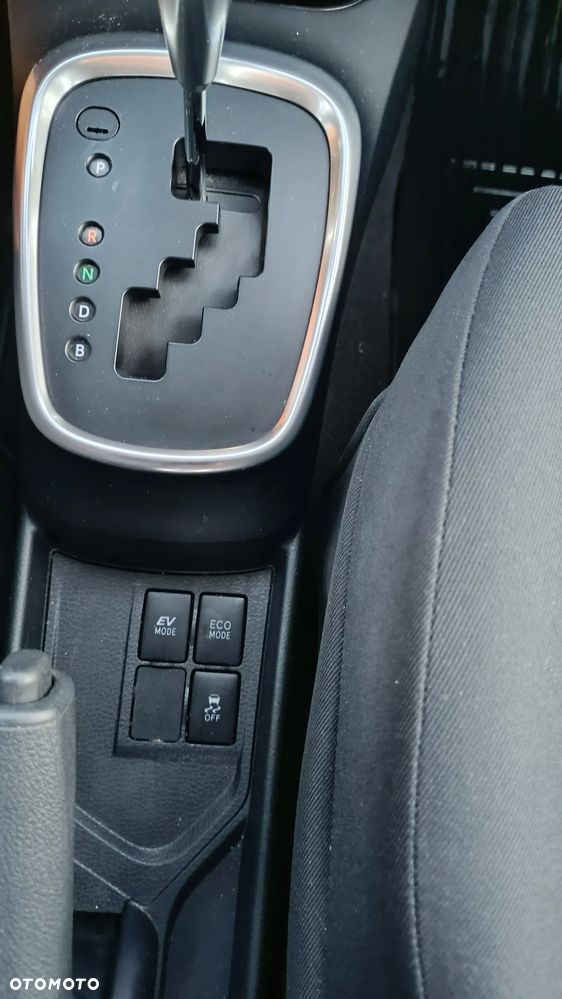 Toyota Yaris - 38