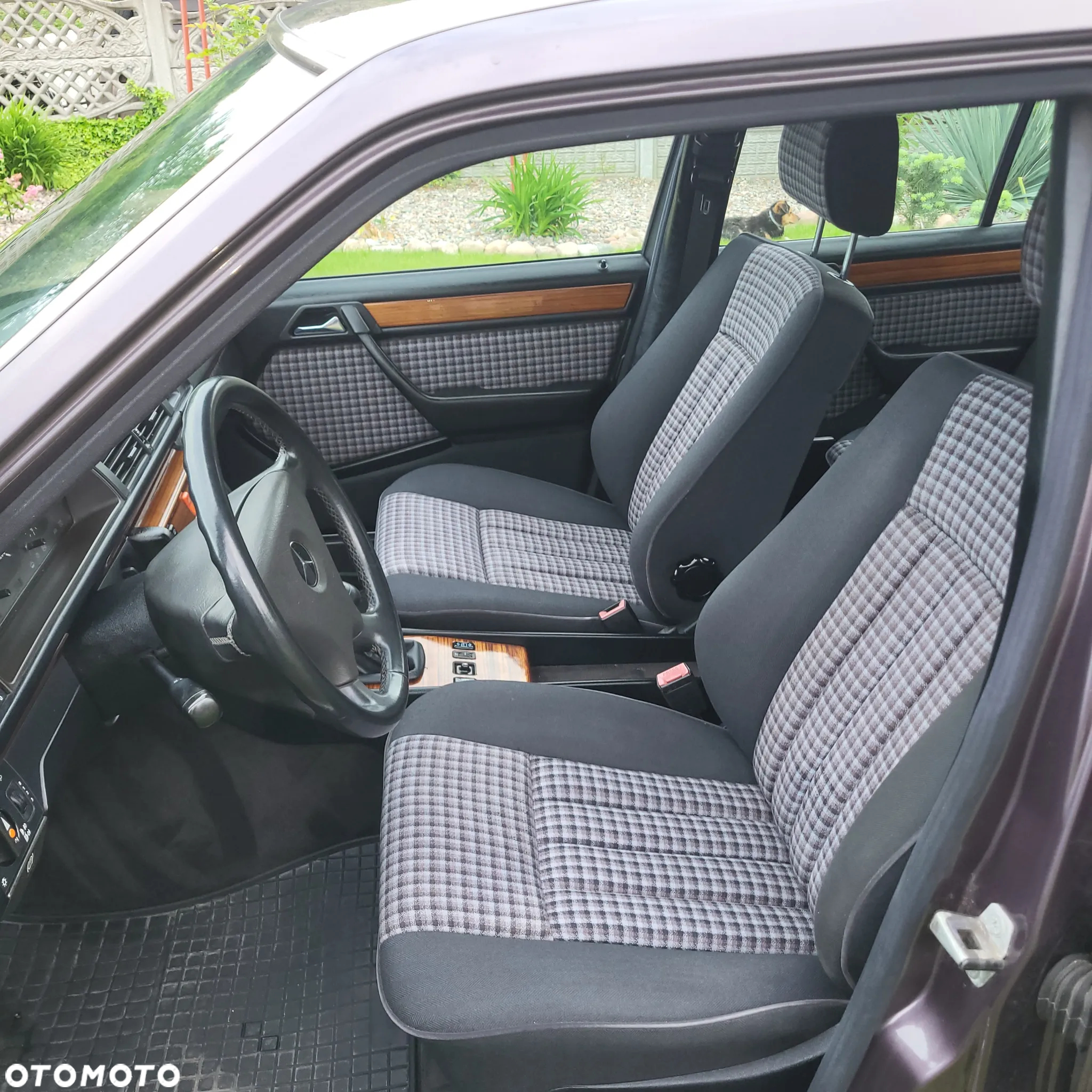 Mercedes-Benz W124 (1984-1993) - 7