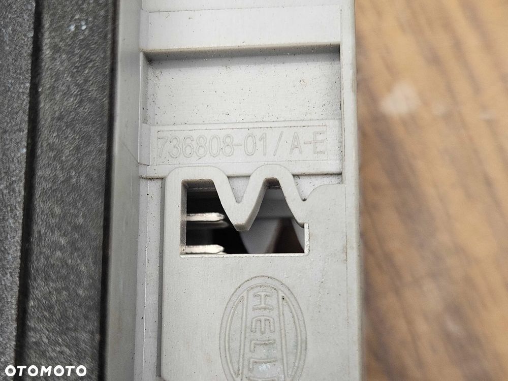 Moduł 8P0907357 C Sterownik Komputer Świateł Xenon Audi A6 C6 A4 B7 A3 8P - 7