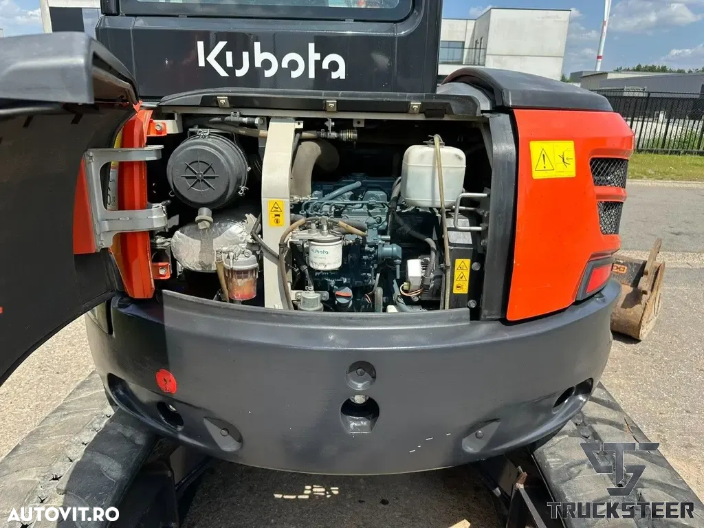 Kubota U 48-4 - 15
