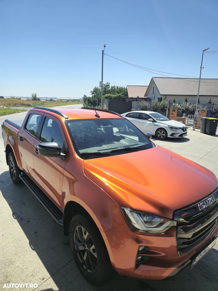 Isuzu D-Max 1.9 DSL 4x4 Double Cab AT Executive - 3