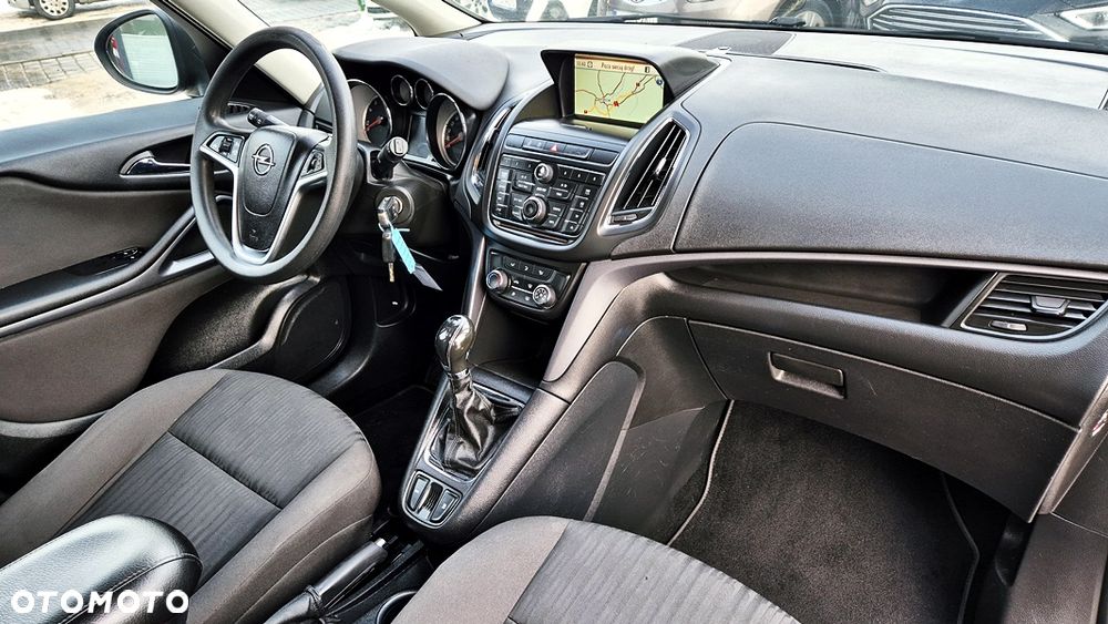 Opel Zafira Tourer 1.4 Turbo Business Edition - 39