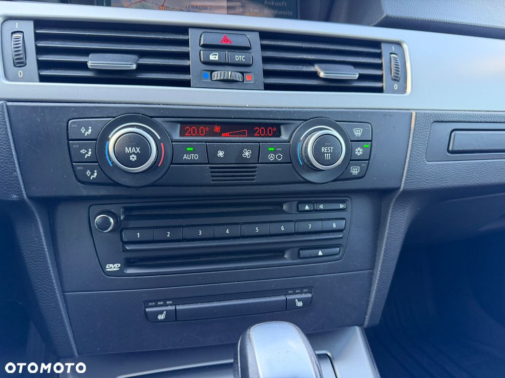 BMW Seria 3 320d DPF Edition Fleet Sport - 8