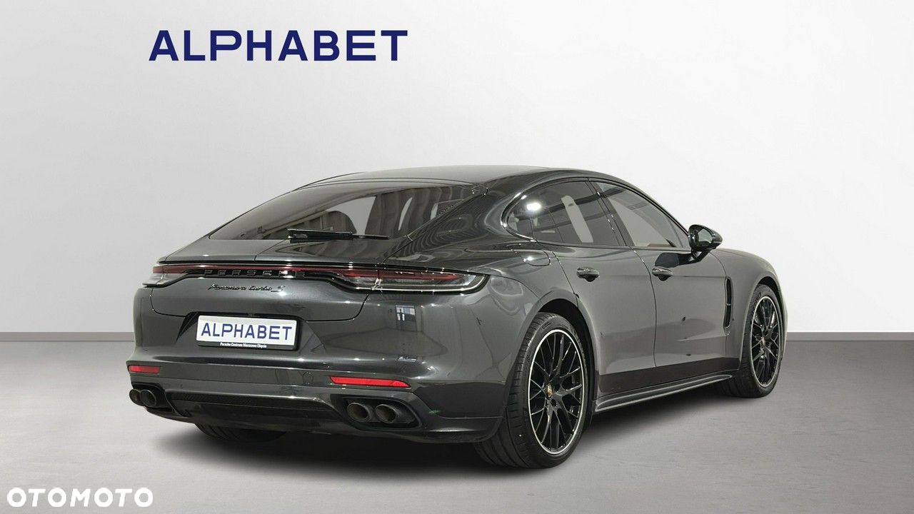 Porsche Panamera - 6