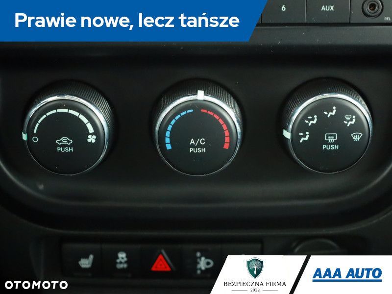 Jeep Compass - 12