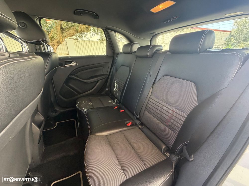 Mercedes-Benz B 180 CDI Urban - 10