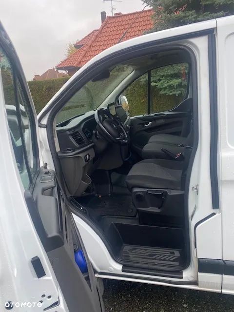 Ford Transit Custom - 19