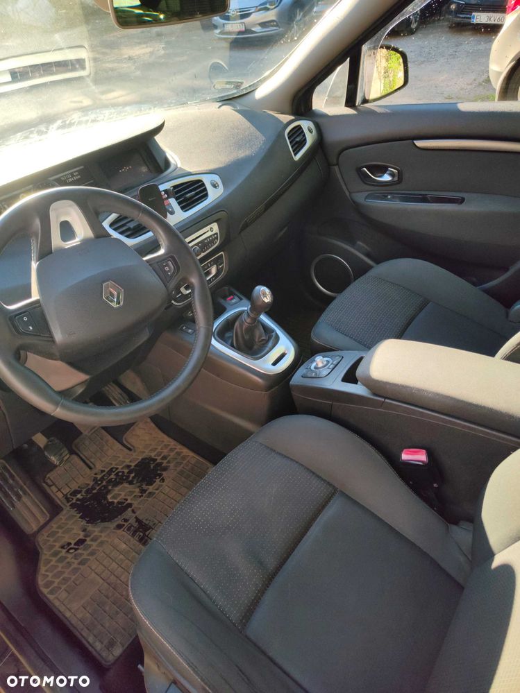 Renault Scenic - 7