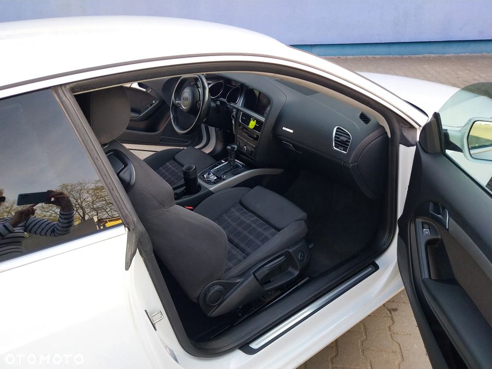 Audi A5 Coupé 2.0 TDI Multitronic - 10