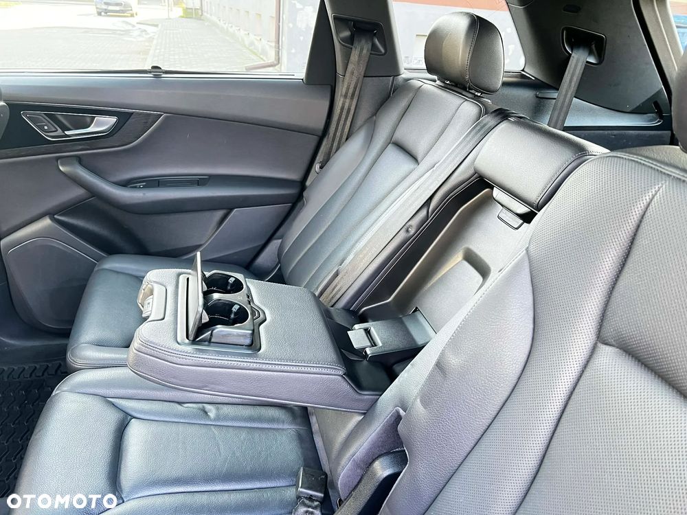 Audi Q7 - 27