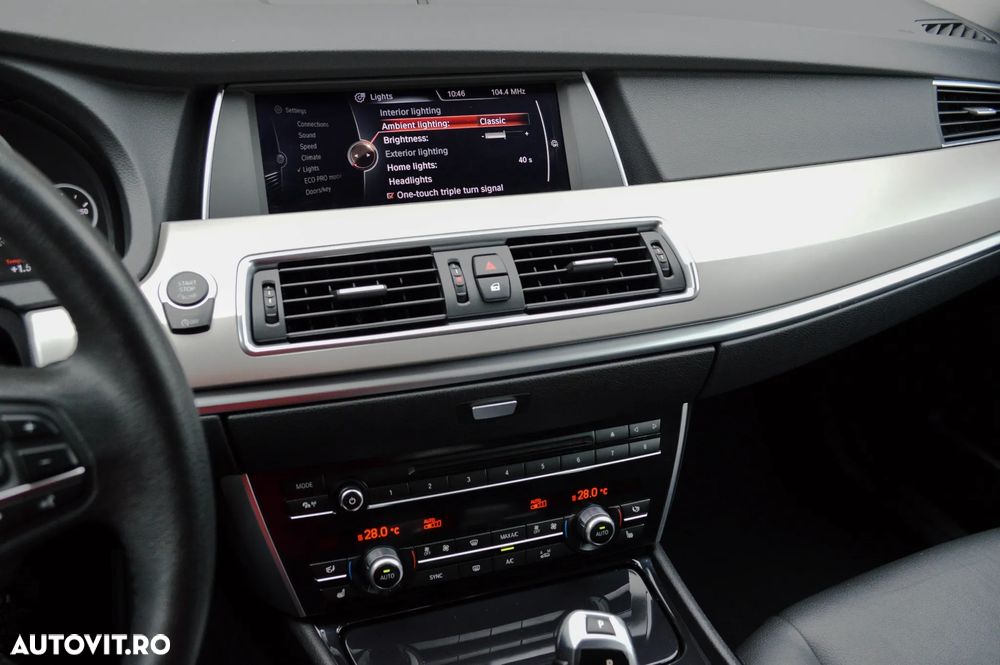 BMW Seria 5 520d Gran Turismo Aut. Luxury Line - 34