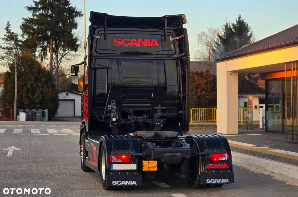 Scania R450 ❗️STANDARD / HYDRAULIKA / ALUFELGI / NAVI / LED / VIRTUAL COCKPIT / DUŻE ZBIORNIKI / ZABUDOWY MIĘDZYOSIOWE / RETARDER / LODÓWKA / ACC / NOWE SPRZĘGŁO I HAMULCE / BEZ EGR / SALON POLSKA ❗️ - 36