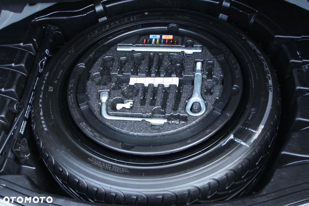 Mercedes-Benz Klasa S 500 4-Matic - 22