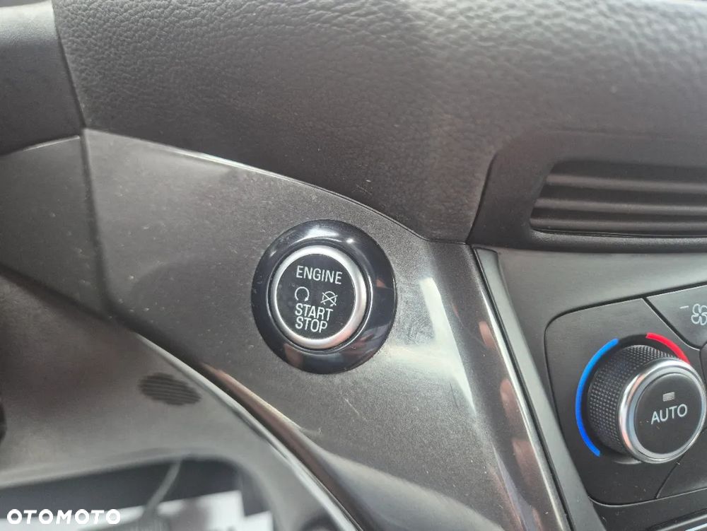 Ford C-MAX 1.5 EcoBoost Start-Stop-System Sport - 24