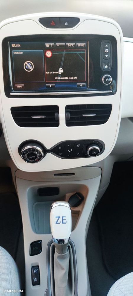 Renault Zoe - 14
