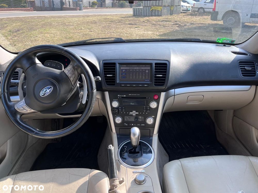 Subaru Outback 3.0RE 000 - 10