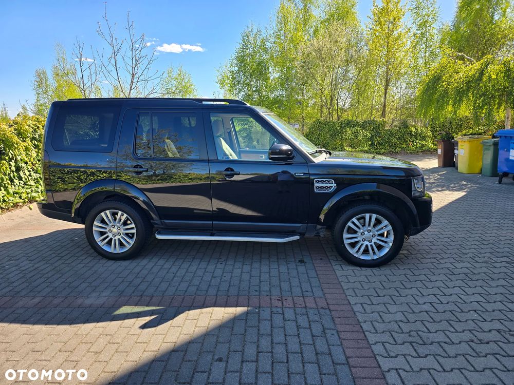 Land Rover Discovery 3.0 SD V6 HSE - 29