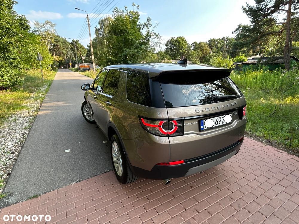 Land Rover Discovery Sport 2.0 TD4 HSE - 29