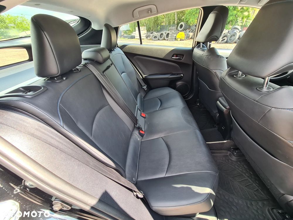 Toyota Prius - 36