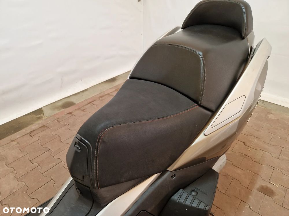 Peugeot Satelis - 27