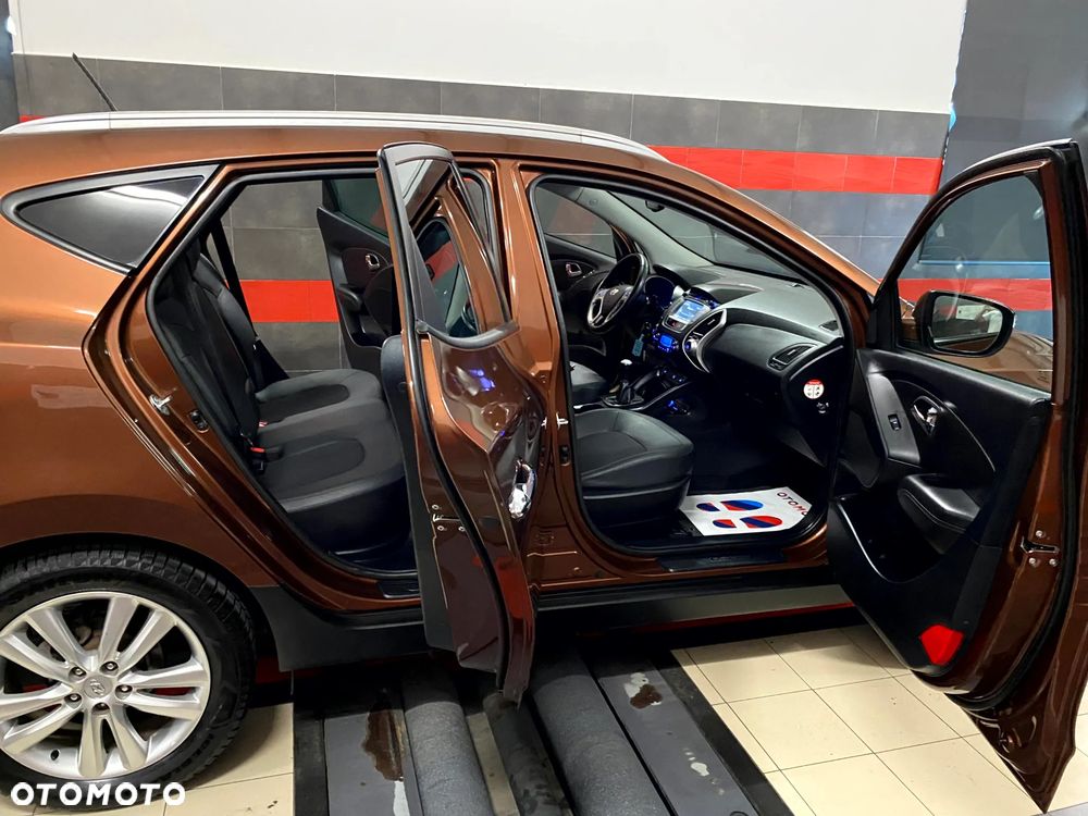 Hyundai ix35 2.0 Premium 2WD - 21