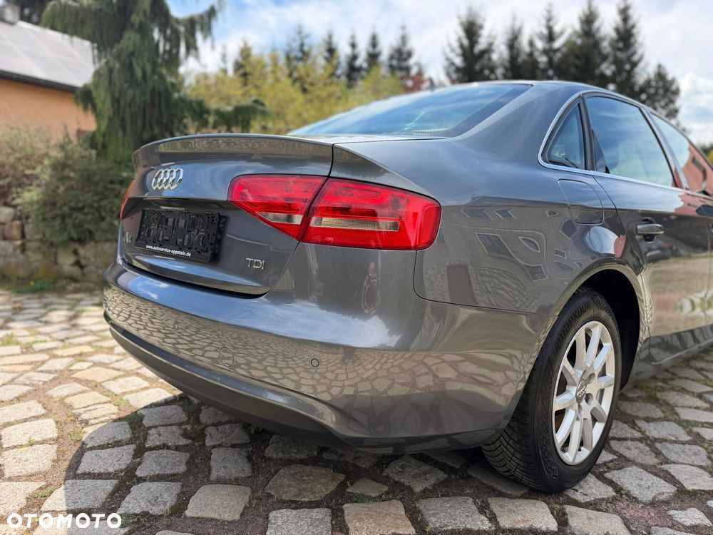 Audi A4 Limousine 2.0 TDI DPF multitronic Attraction - 6