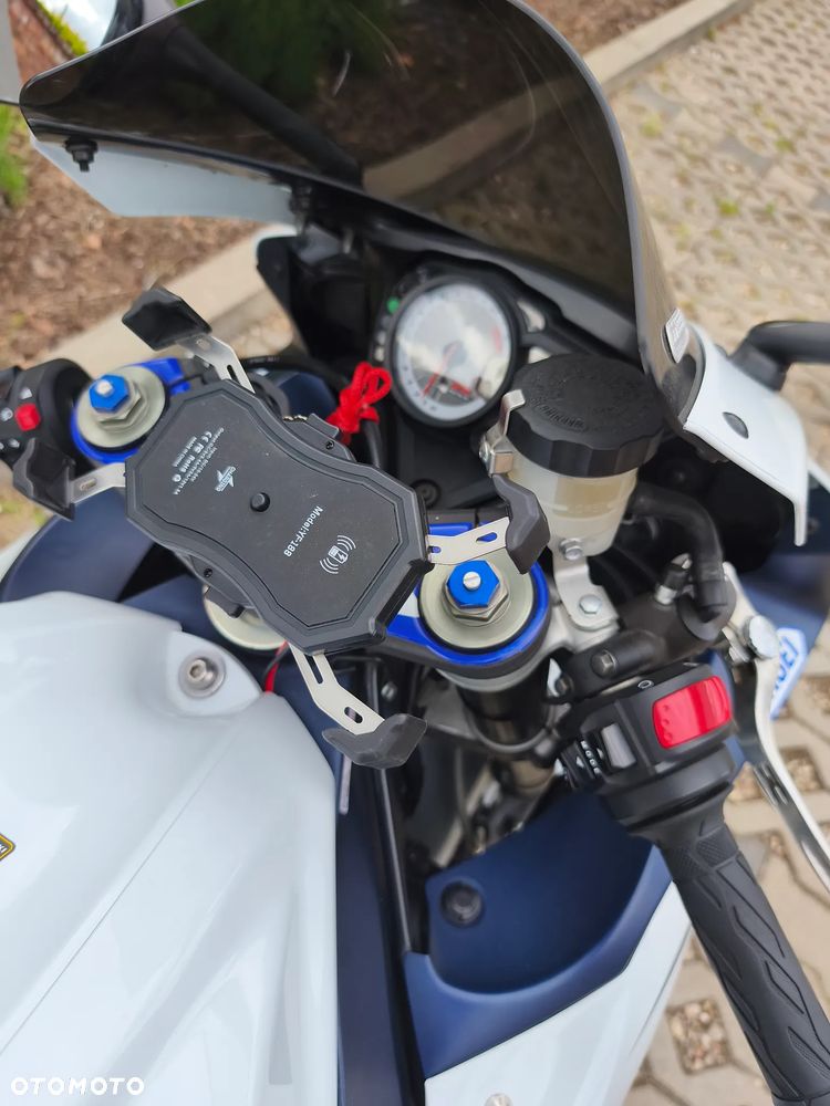 Suzuki GSX-R - 9
