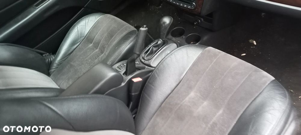 Chrysler Sebring - 9