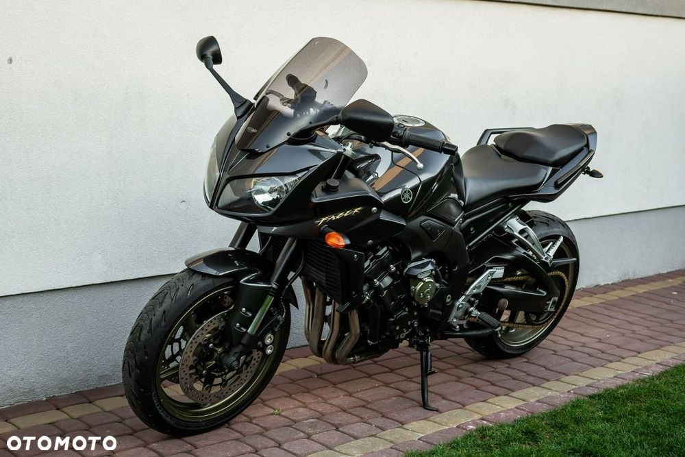 Yamaha FZ - 6