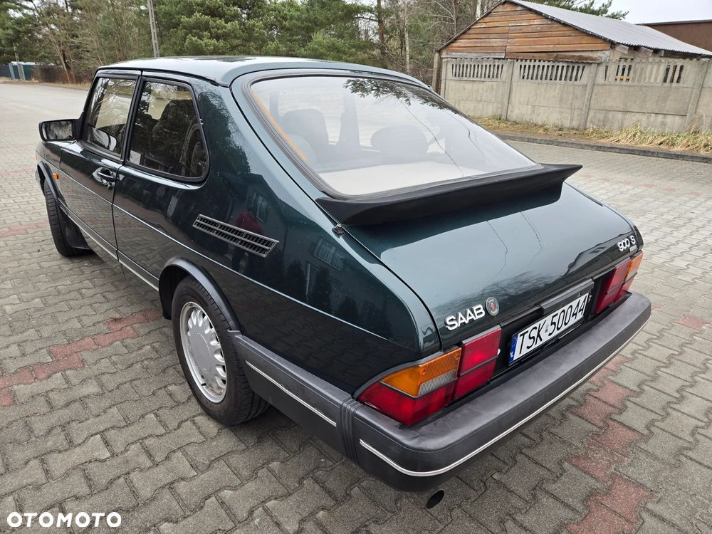 Saab 900 - 4