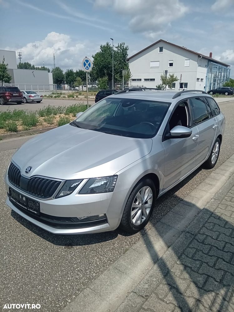Skoda Octavia - 1