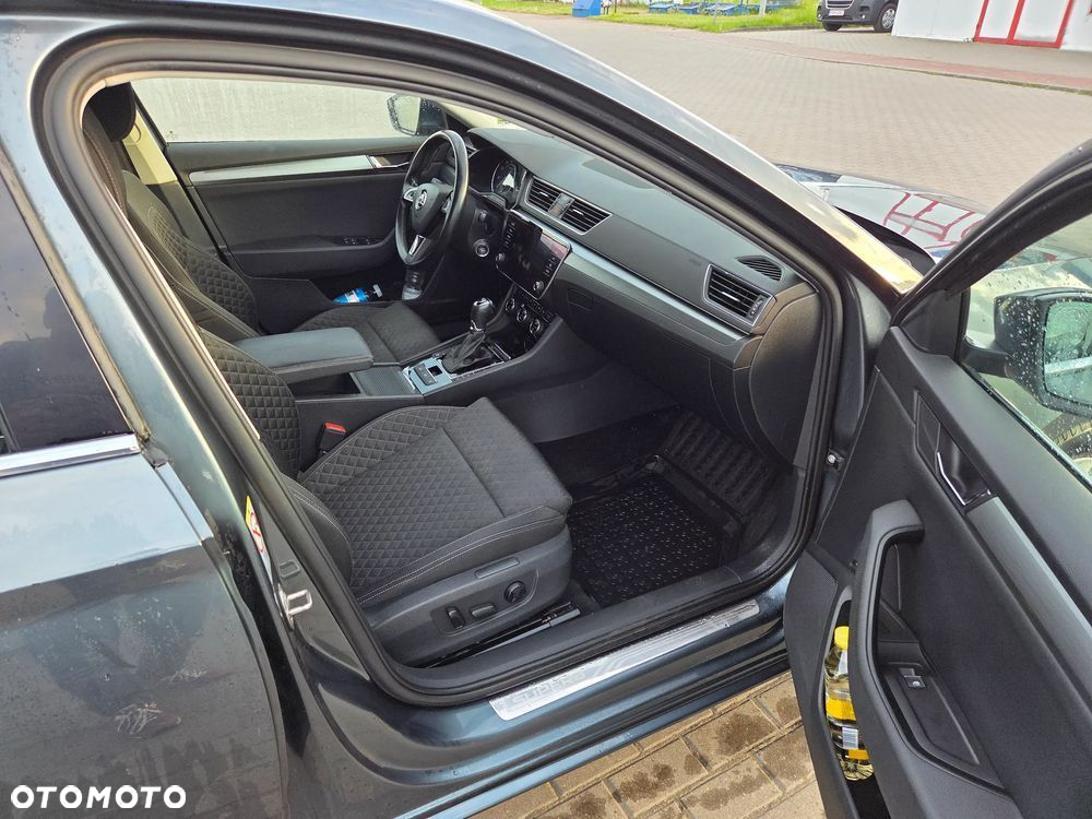 Skoda Superb 2.0 TSI Style DSG - 11