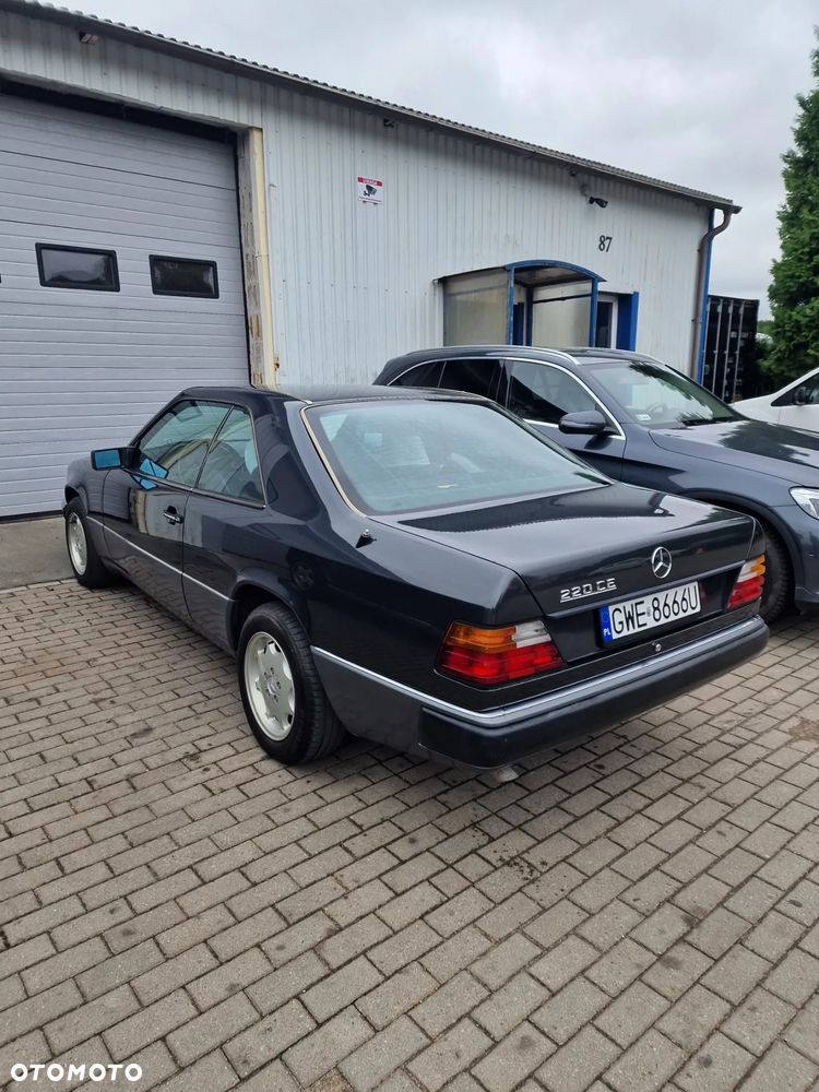 Mercedes-Benz W124 (1984-1993) - 4