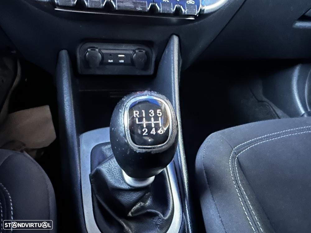 Kia Rio 1.1 CRDi EX ISG - 25