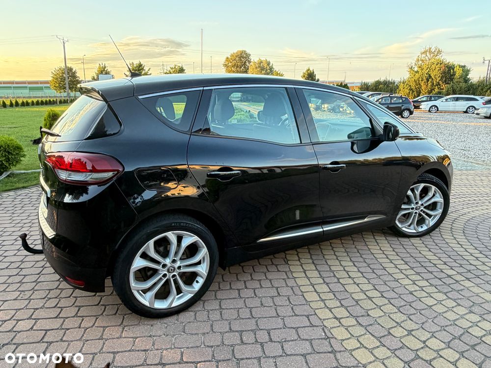 Renault Scenic - 10