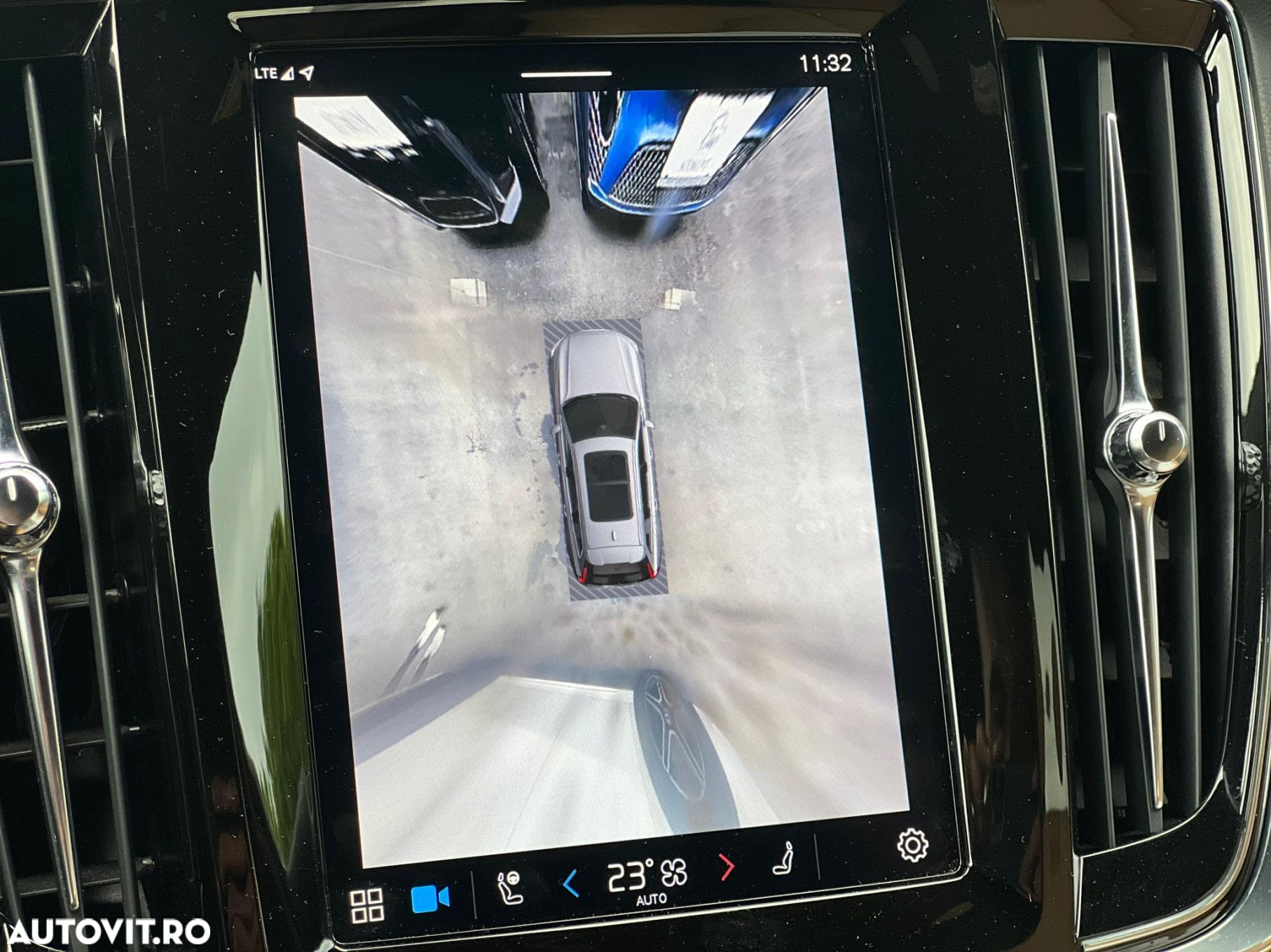 Volvo V90 V90CC B4 MHEV AT AWD Ultimate Bright - 25
