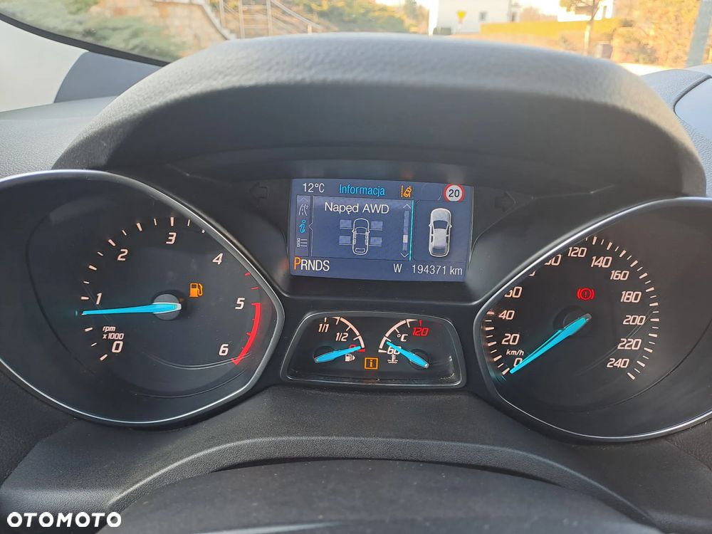 Ford Kuga 2.0 TDCi 4x4 Individual - 25