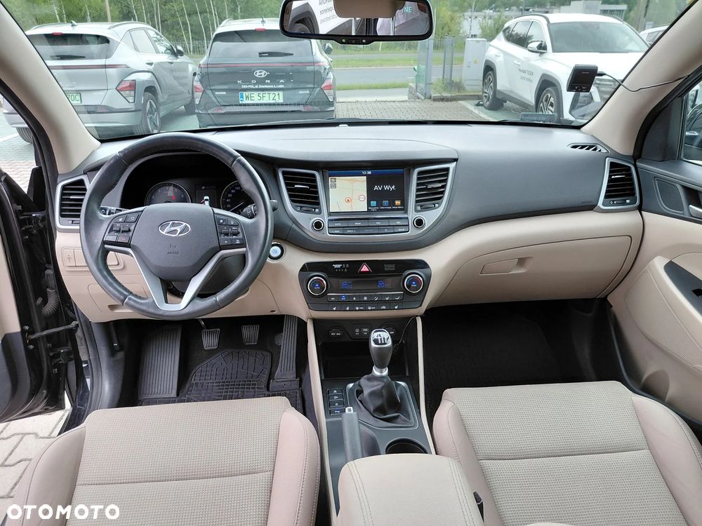 Hyundai Tucson 1.6 GDI BlueDrive Style 2WD - 13