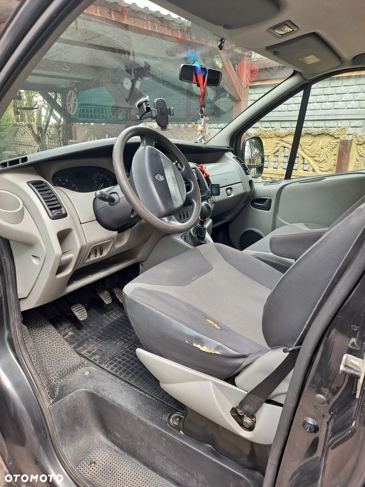 Renault Trafic - 7