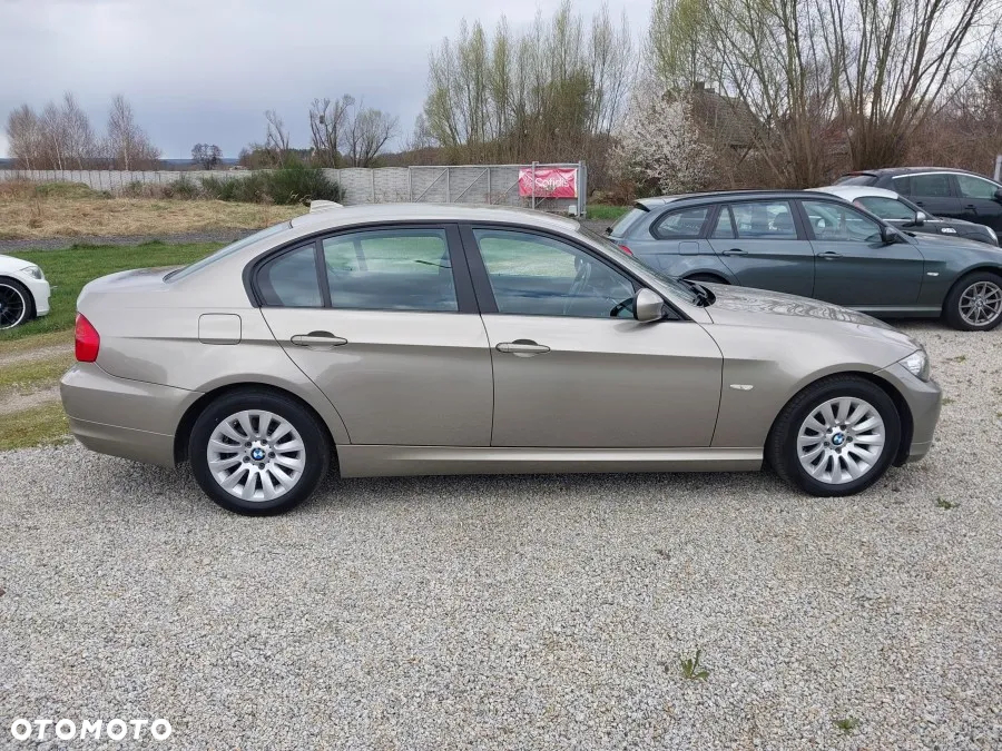 BMW Seria 3 - 8