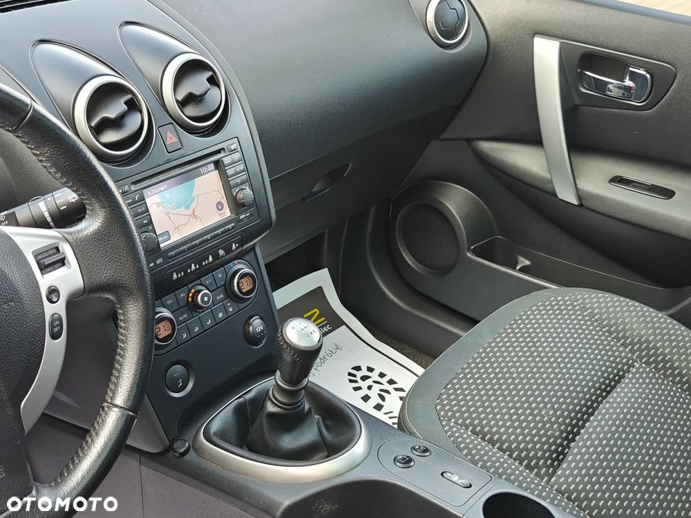 Nissan Qashqai 2.0 Tekna - 10