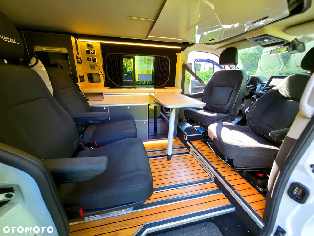 Renault Trafic - 28