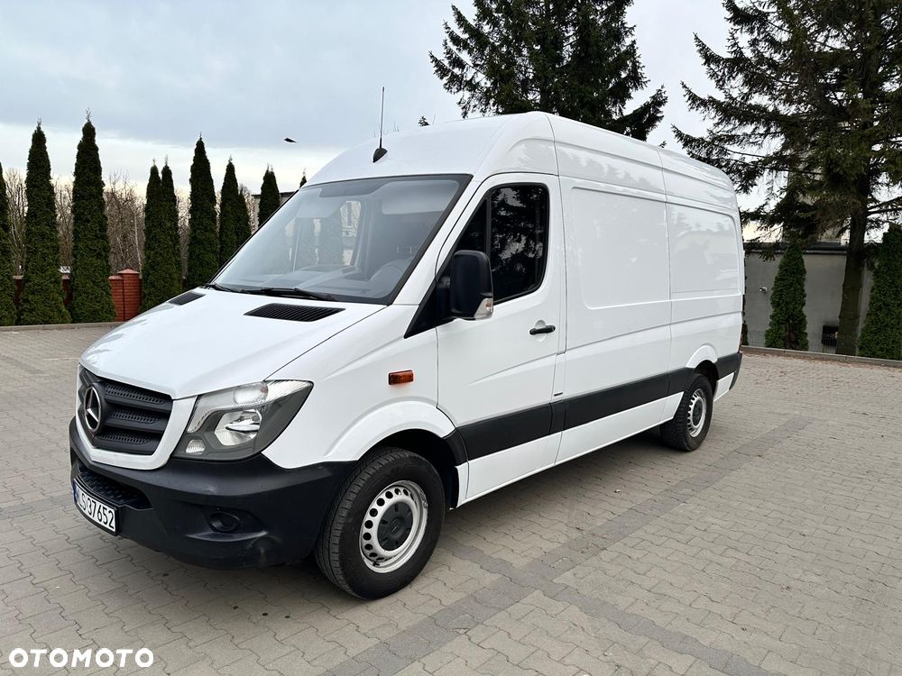 Mercedes-Benz SPRINTER - 4