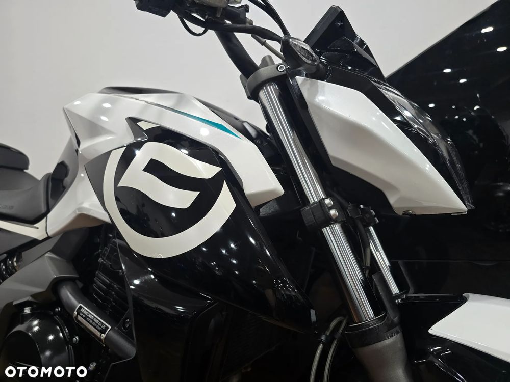 CFMoto NK - 27
