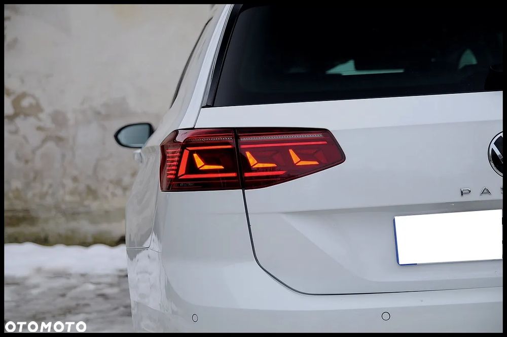 Volkswagen Passat Variant - 21