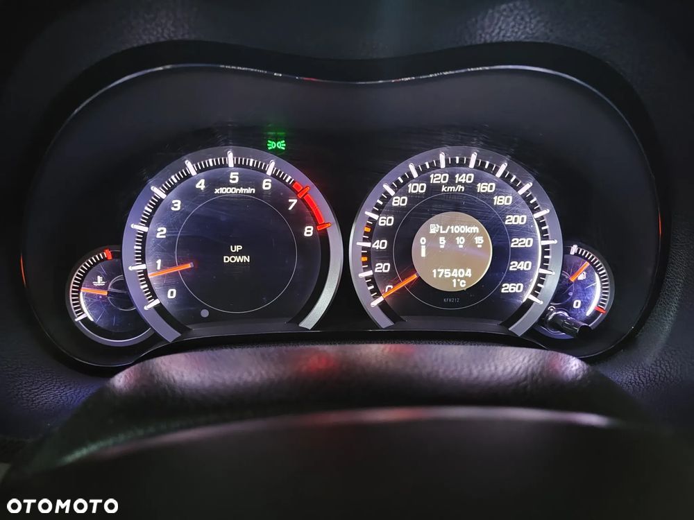 Honda Accord 2.0 Lifestyle - 9