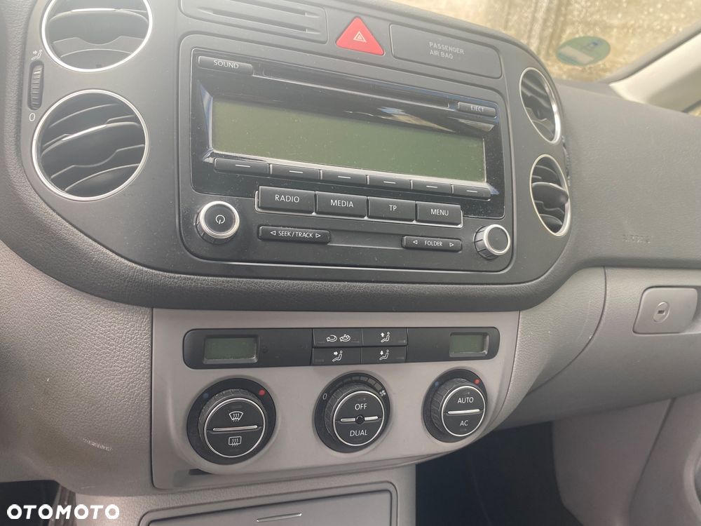 Volkswagen Golf 1.4 TSI DSG Comfortline - 11